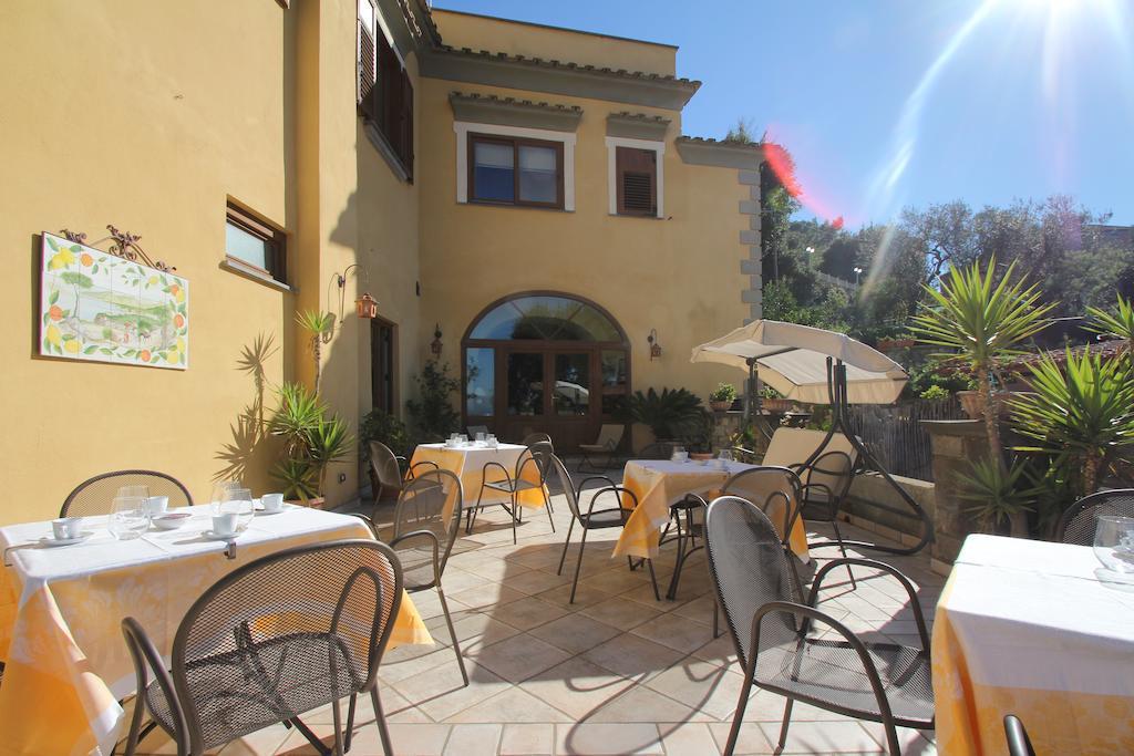 Agriturismo Antico Casale Colli Di San Pietro Piano di Sorrento Exterior foto